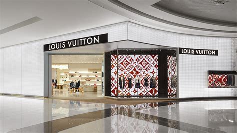 where to buy louis vuitton dubai or bangkok|louis vuitton dubai mall.